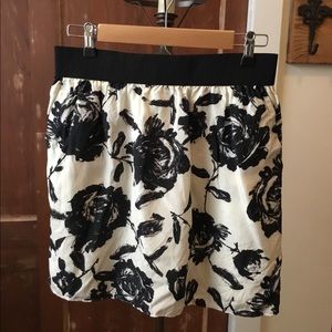 Loft skirt size 4
